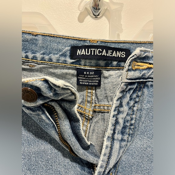 Nautica Jeans- 5 Pocket Light Wash Bootcut Womens Size 6 x 32 - Picture 4 of 6